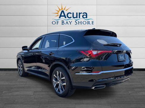 Used 2023 Acura MDX SH-AWD w/ Technology Package image 5