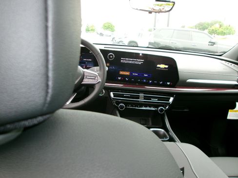New 2026 Chevrolet Traverse Z71 AWD/4WD image 13