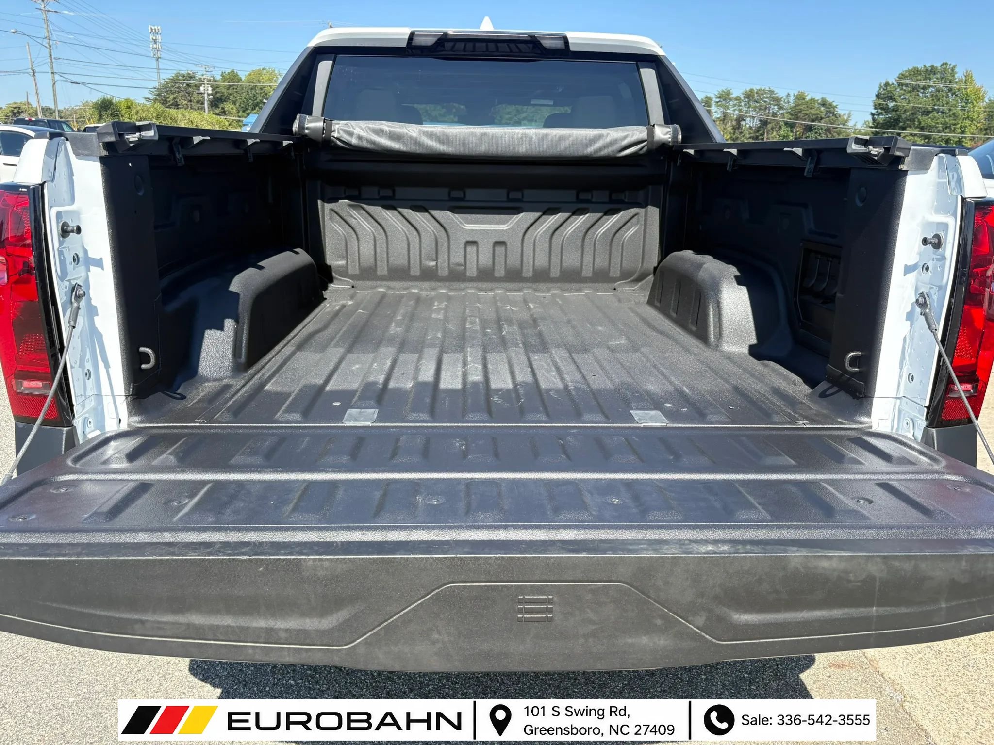 Used 2024 Chevrolet Silverado EV W/T AWD/4WD image 38