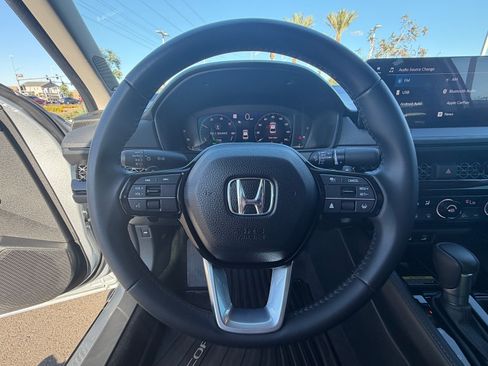 Used 2024 Honda Accord Touring image 19