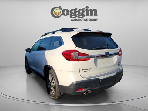 Used 2020 Subaru Ascent Limited w/ Technology Package image 3
