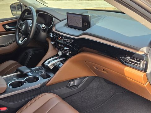 Certified 2023 Acura MDX FWD w/ Technology Package image 29