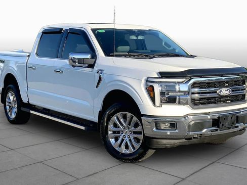 Used 2025 Ford F150 Lariat w/ Equipment Group 502A High image 3