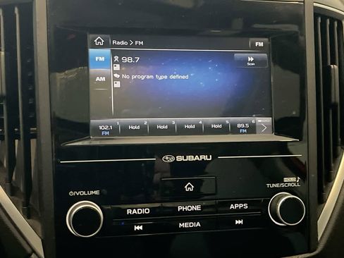 Used 2018 Subaru Crosstrek 2.0i Premium image 16