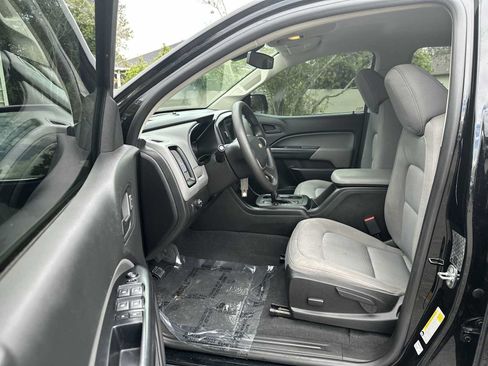 Certified 2020 Chevrolet Colorado W/T w/ WT Convenience Package RWD image 2
