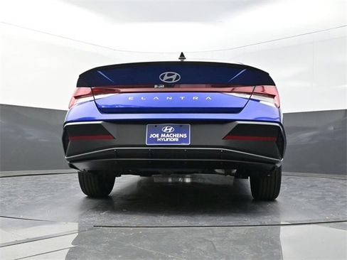 New 2026 Hyundai Elantra SEL Sport image 35