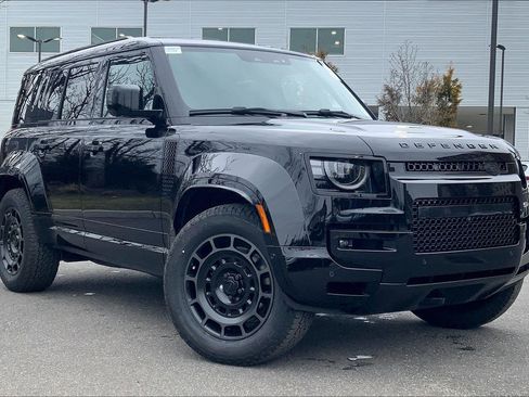 New 2026 Land Rover Defender 110 OCTA image 2