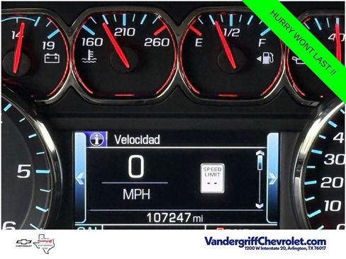 Used 2017 Chevrolet Suburban LT RWD image 11