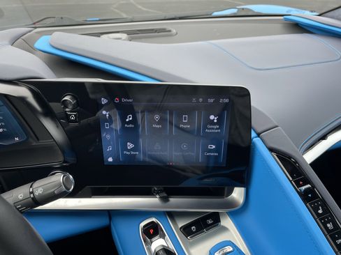 Certified 2024 Chevrolet Corvette Stingray Premium Cpe image 12