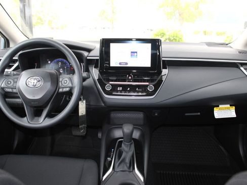 New 2026 Toyota Corolla LE FWD image 2