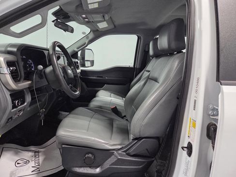 Used 2023 Ford F250 XL w/ FX4 Off-Road Package AWD/4WD image 10