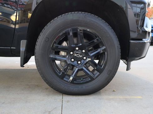 New 2026 Chevrolet Silverado 1500 RST w/ Convenience Package II AWD/4WD image 42