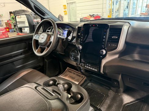 Used 2025 RAM 5500 Tradesman AWD/4WD image 12
