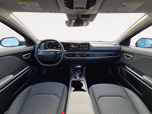 Used 2025 Kia K4 FWD image 14