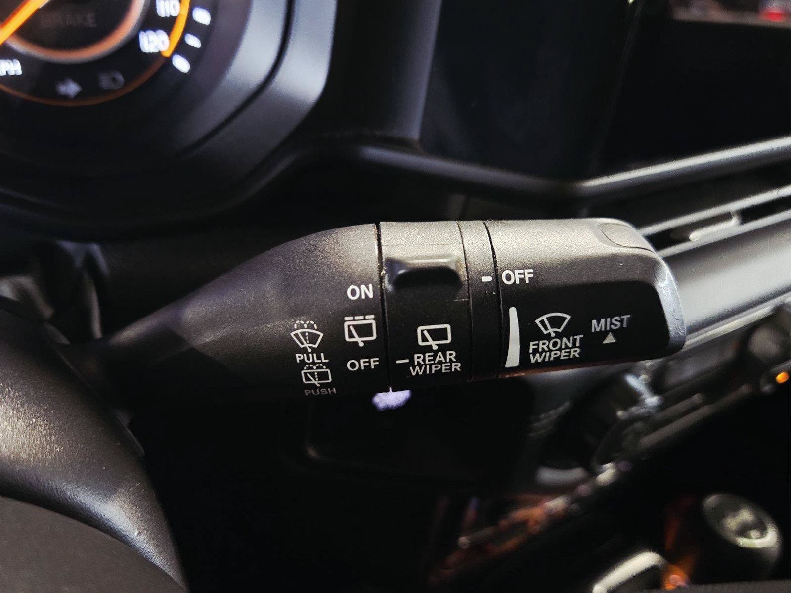 Used 2026 Jeep Wrangler Unlimited Rubicon AWD/4WD image 17