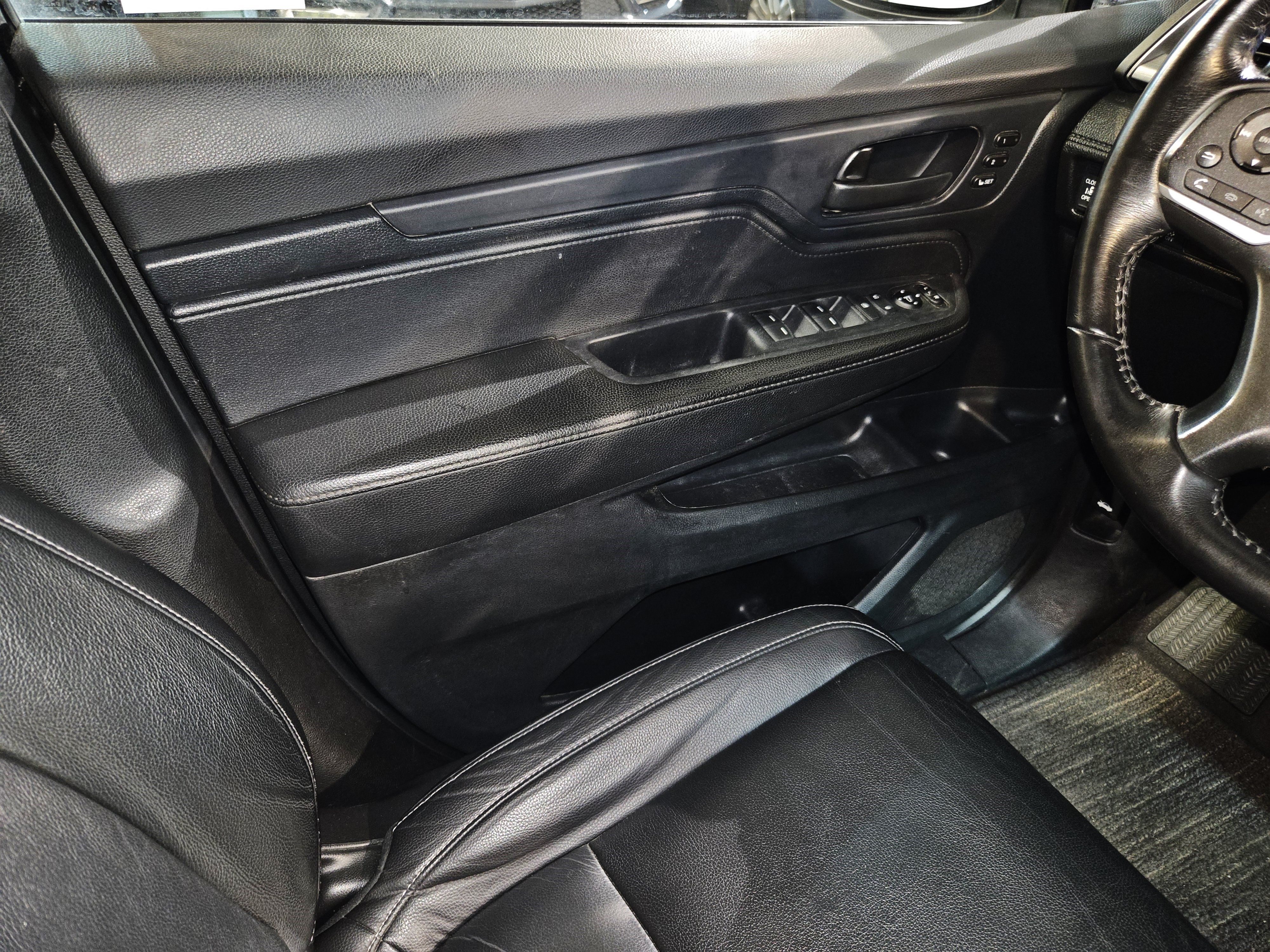 Used 2021 Honda Odyssey EX-L image 35