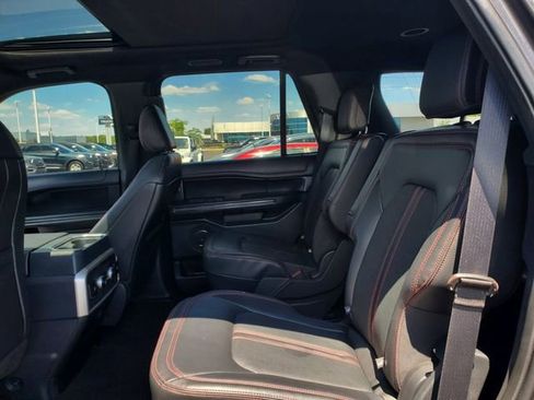 Used 2023 Ford Expedition Limited AWD/4WD image 25