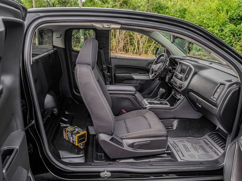 Used 2021 Chevrolet Colorado LT w/ Fleet Safety Package RWD image 20