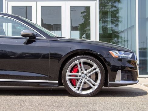 Used 2020 Audi S8 L AWD/4WD image 5