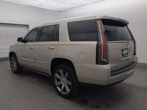 Used 2015 Cadillac Escalade Premium RWD image 3