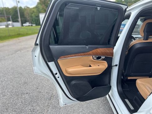 Used 2018 Volvo XC90 T6 Inscription w/ Convenience Package image 23