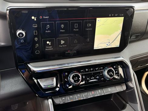 New 2026 GMC Sierra 1500 Denali w/ Technology Package AWD/4WD image 11