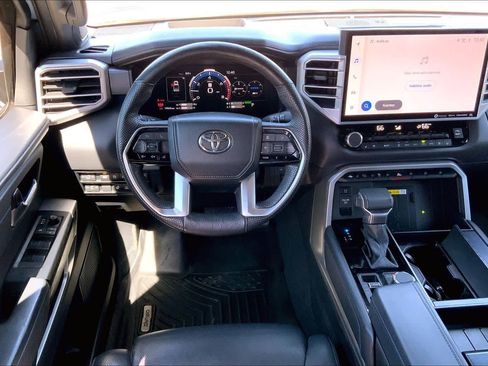 Used 2024 Toyota Tundra Platinum image 5