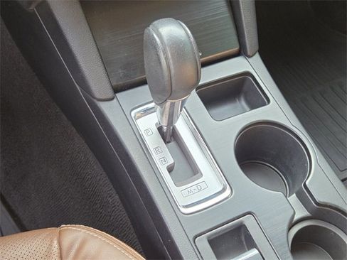 Used 2017 Subaru Outback 3.6R Touring image 23