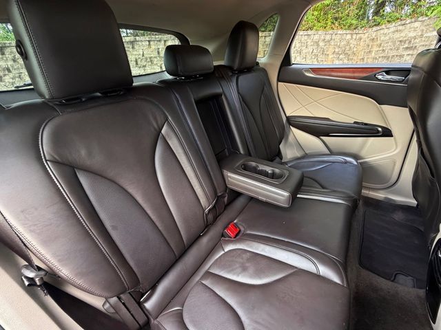 Used 2017 Lincoln MKC Select w/ Select Plus Package AWD/4WD image 38