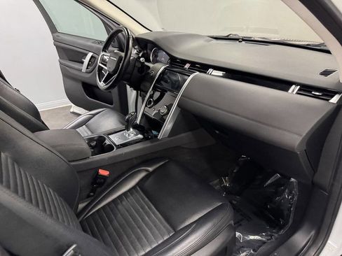 Used 2021 Land Rover Discovery Sport S image 60