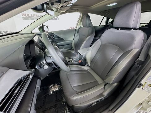 Used 2025 Subaru Crosstrek 2.0i Premium image 20