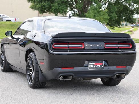 Used 2018 Dodge Challenger R/T Scat Pack image 11