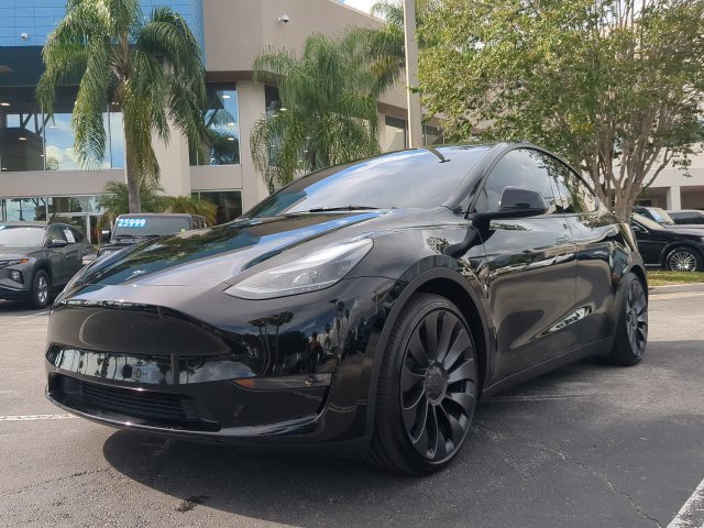 Used 2025 Tesla Model Y Performance AWD/4WD image 9