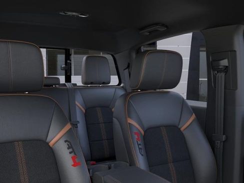 New 2026 GMC Canyon AT4 AWD/4WD image 24
