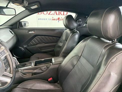 Used 2014 Ford Mustang Premium RWD image 11
