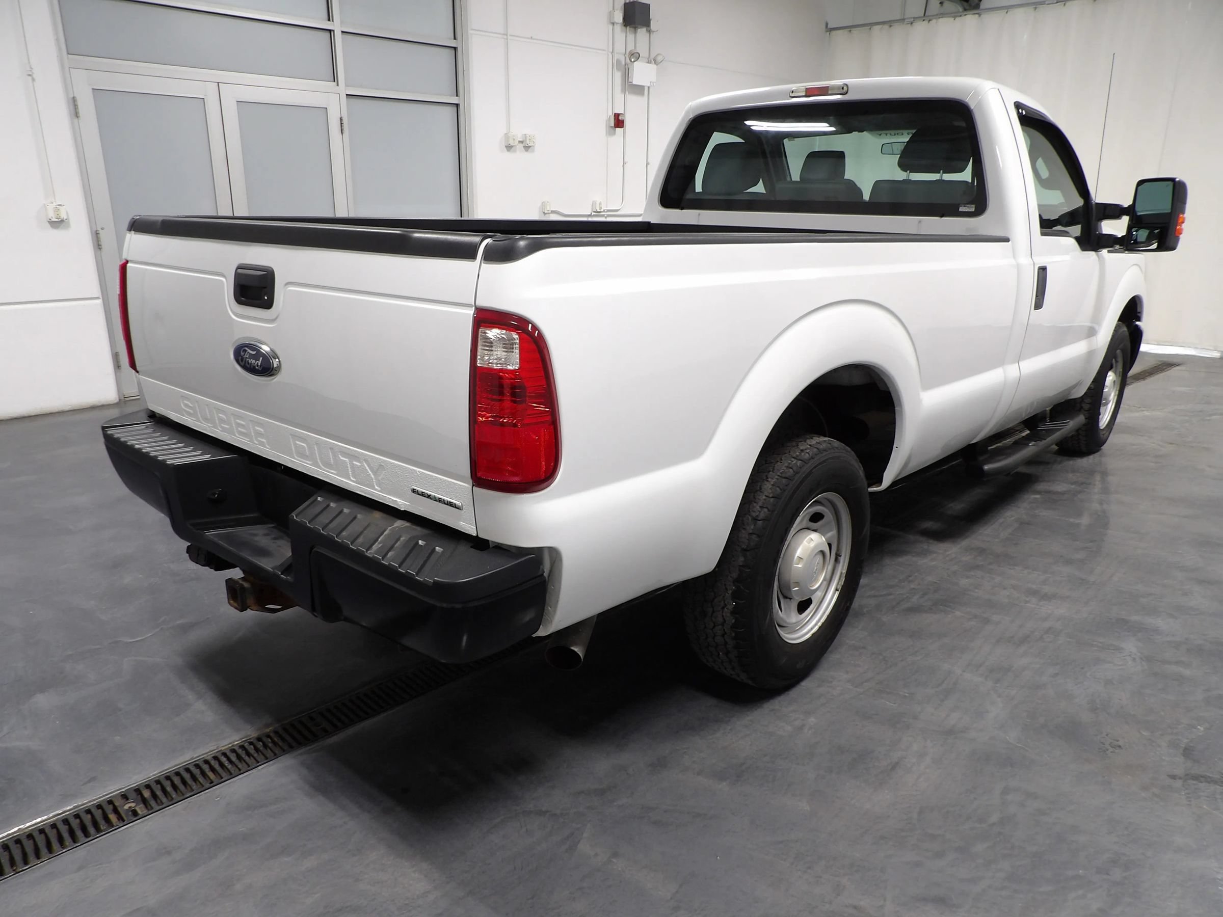 Used 2016 Ford F250 XL w/ Power Equipment Group RWD image 7