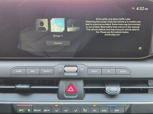 New 2026 Kia K4 FWD image 14