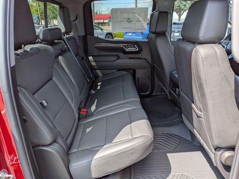 New 2026 Chevrolet Silverado 1500 LT Trail Boss w/ Safety Package AWD/4WD image 31
