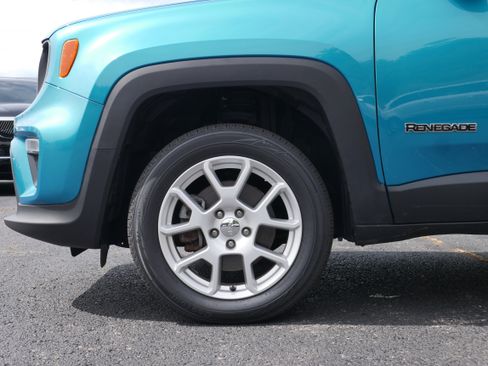 Used 2021 Jeep Renegade Latitude image 11