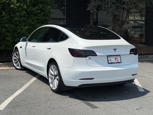 Used 2020 Tesla Model 3 Standard Range Plus RWD image 16