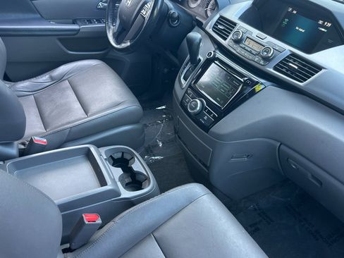 Used 2014 Honda Odyssey EX-L image 33