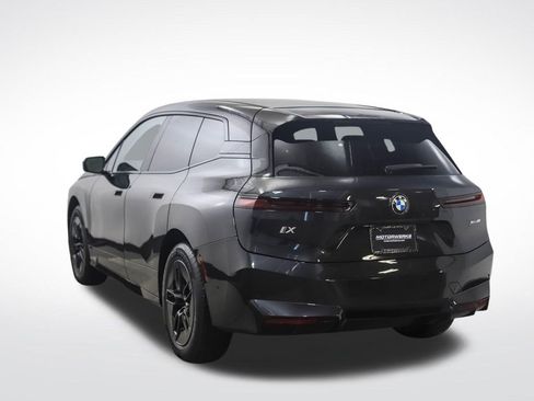 Used 2026 BMW iX xDrive60 w/ Premium Package AWD/4WD image 3
