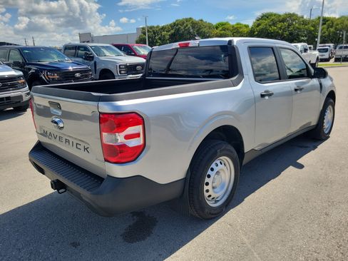 Used 2022 Ford Maverick XL FWD image 5
