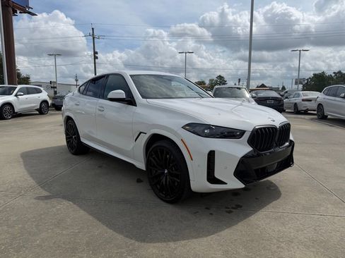 Certified 2026 BMW X6 xDrive40i w/ Climate Comfort Package AWD/4WD image 5