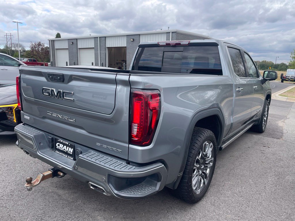 Used 2023 GMC Sierra 1500 Denali Ultimate AWD/4WD image 11