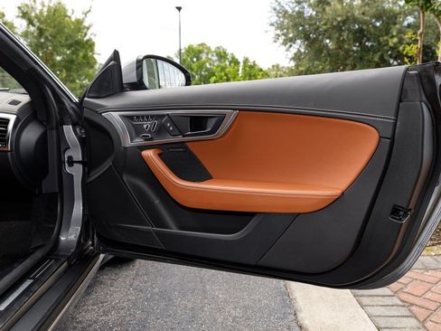 Used 2023 Jaguar F-TYPE Coupe RWD image 14