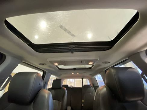 Used 2016 GMC Acadia Denali image 25