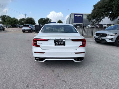 Used 2021 Volvo S60 T8 R-Design Expression w/ Premium Package AWD/4WD image 5