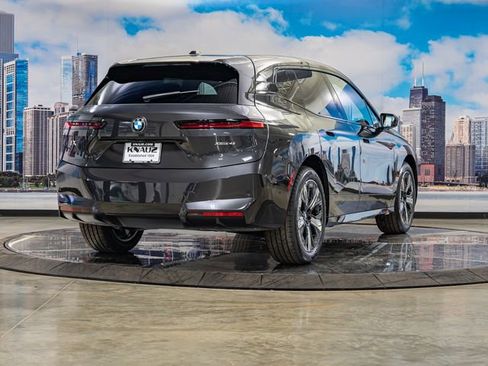 New 2026 BMW iX xDrive45 w/ Premium Package AWD/4WD image 6