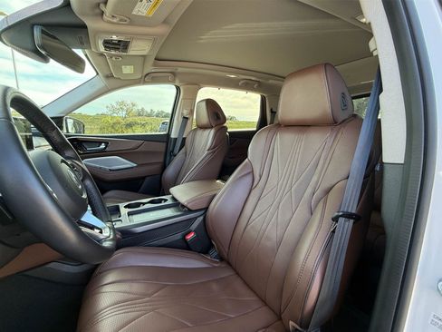 Certified 2025 Acura MDX w/ Advance Package image 11